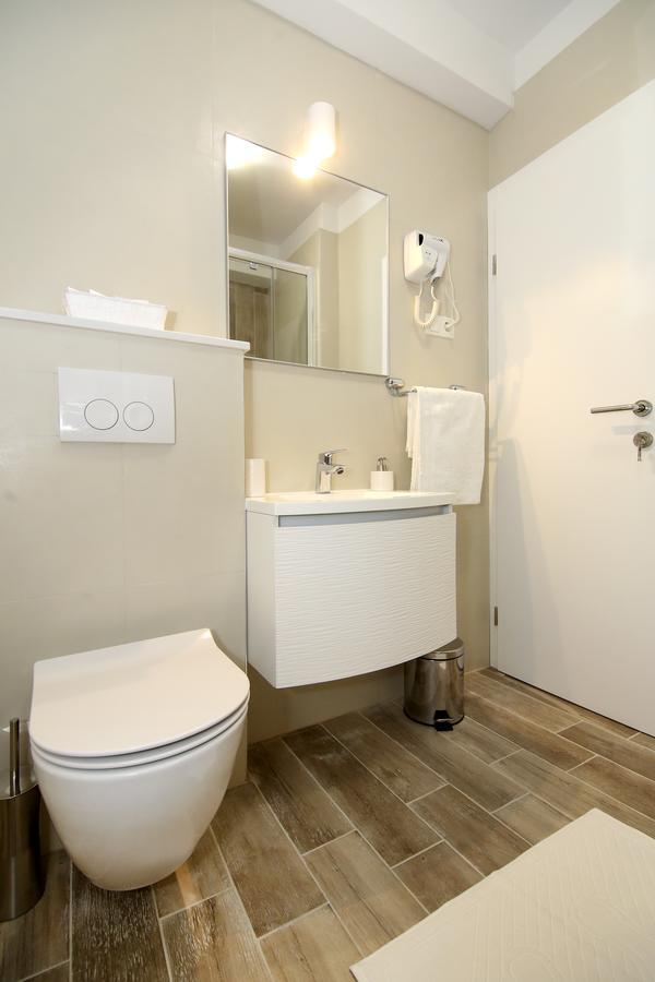 Maxim Rooms & Apartments Split Bagian luar foto