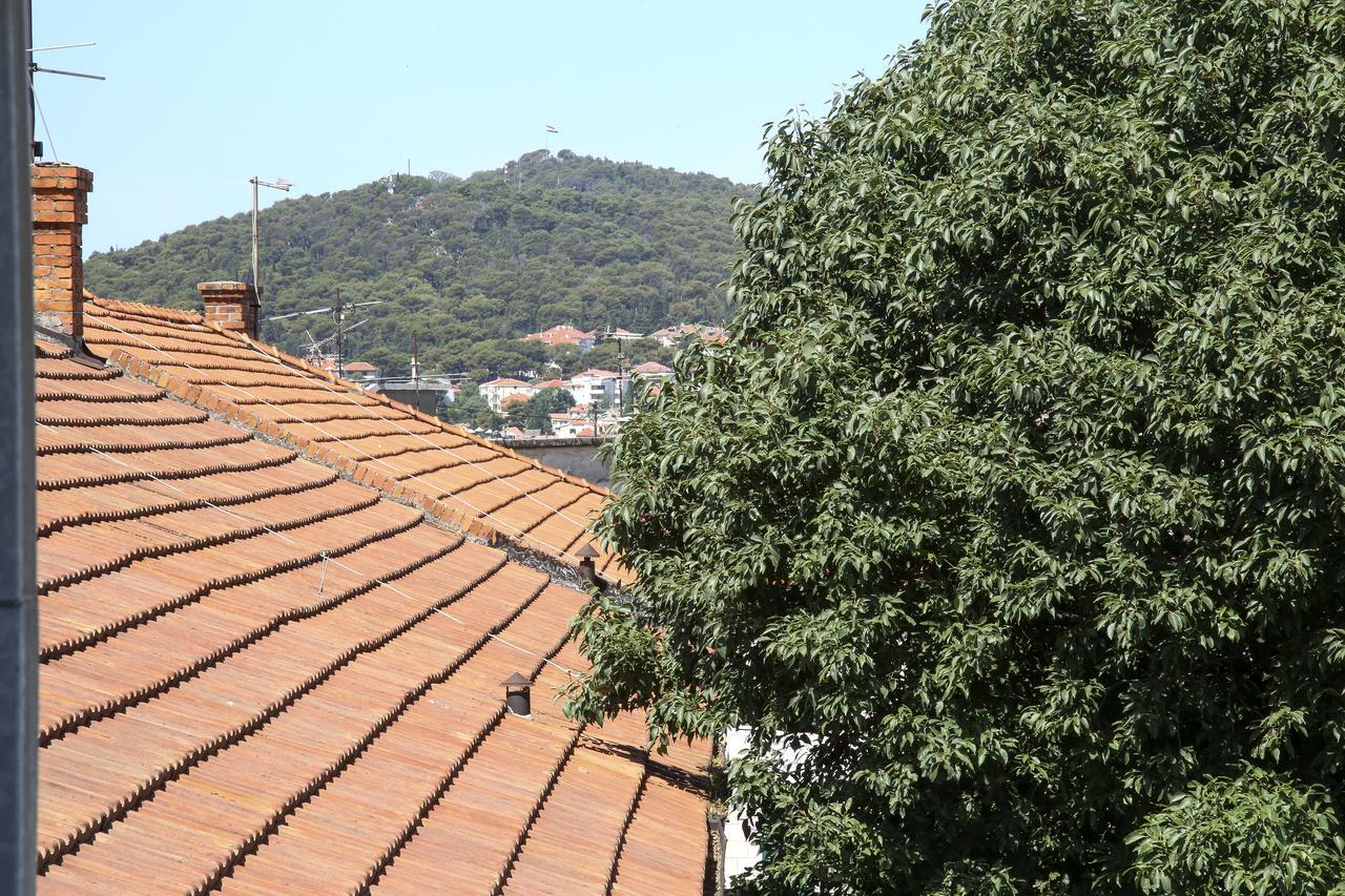 Maxim Rooms & Apartments Split Bagian luar foto